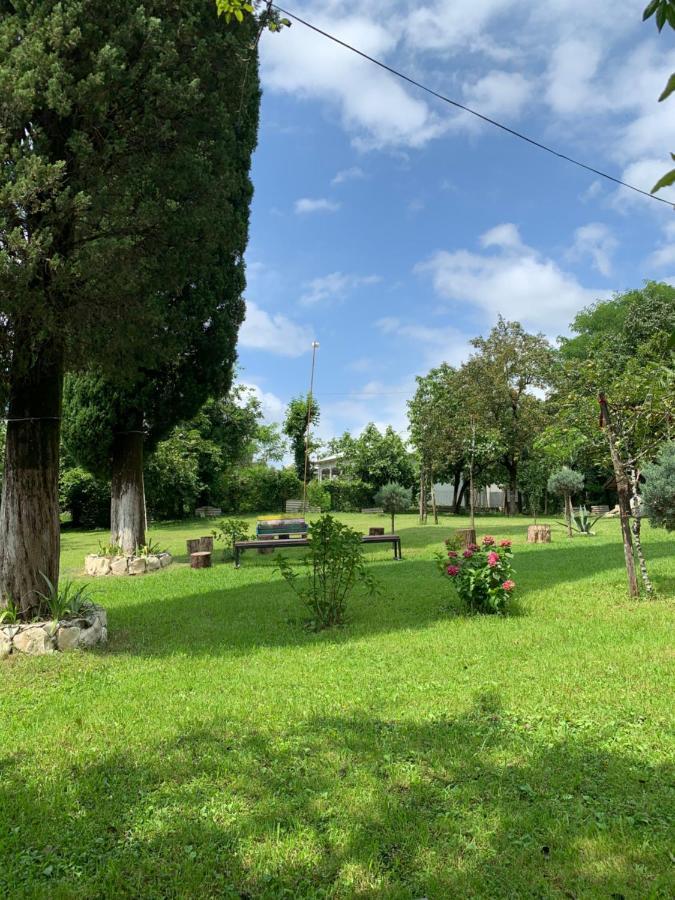 מרטווילי Villa Kardwell מראה חיצוני תמונה